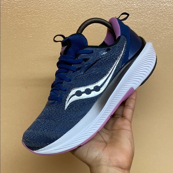 Saucony Echelon 9 “Indigo Grape” Size 9.5 With
Replacement Brooks Insoles - Picture 13 of 17